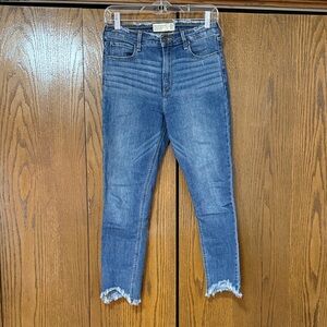 Abercrombie & Fitch Ankle High Rise Jeans